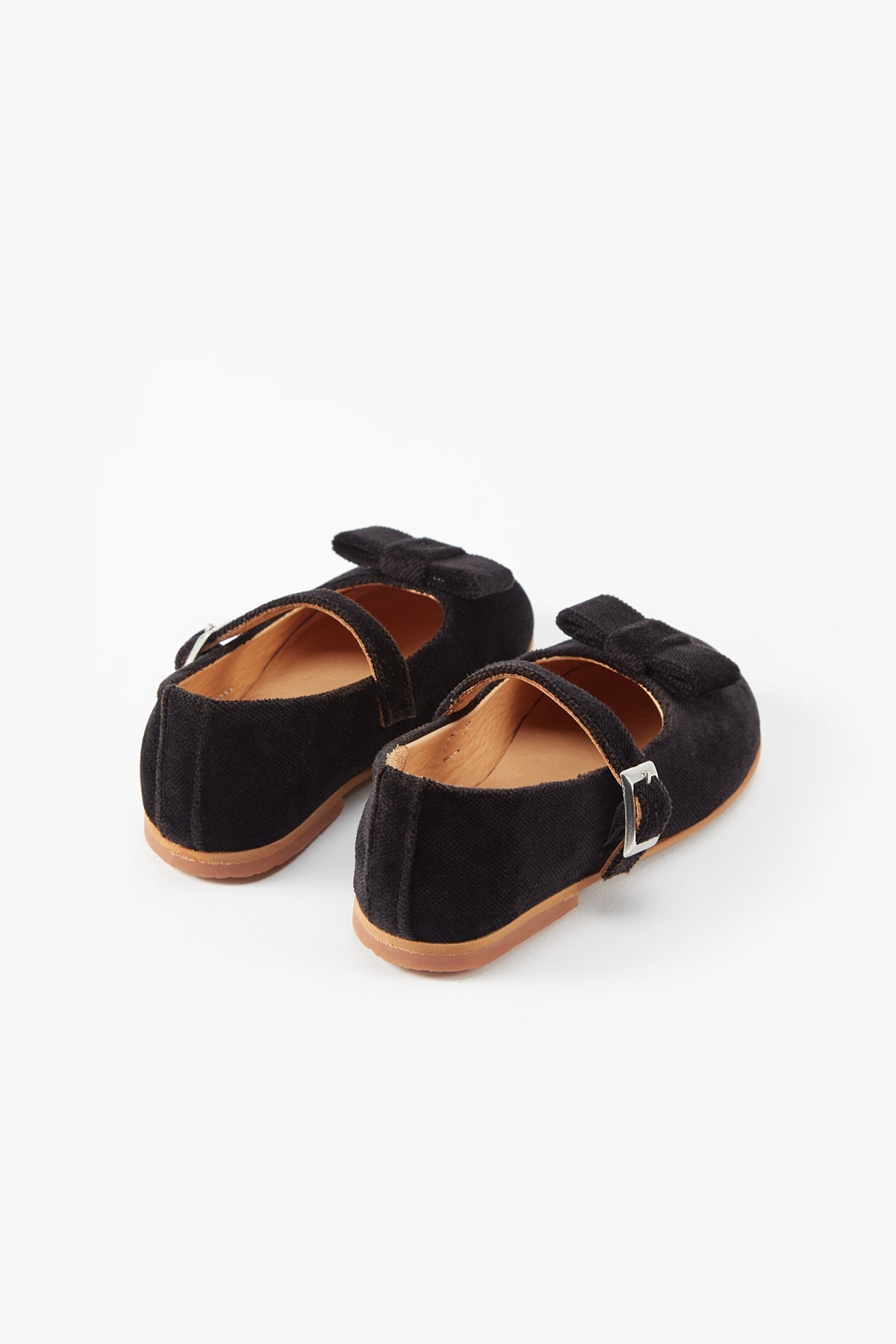 Black Velvet Flat